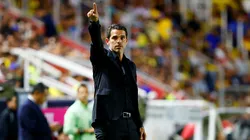 Gago y Necaxa no se retiran del mercado de pases.