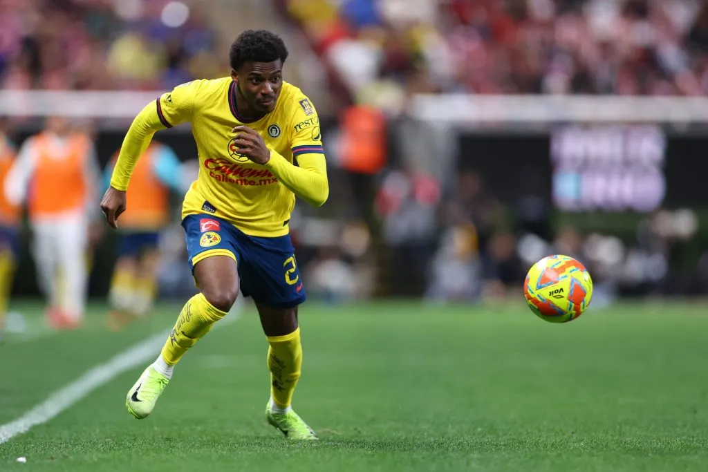 Javairo Dilrosun, en salida del América [Foto: Getty]