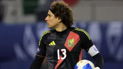 Guillermo Ochoa tendría definido su nuevo destino para la temporada 2025-26