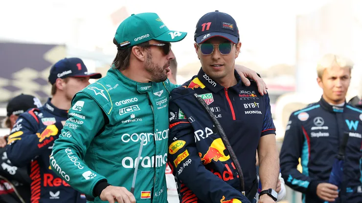 Fernando Alonso apoyó el retorno de Checo Pérez con Cadillac