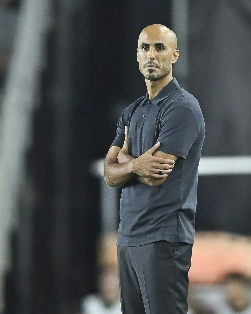 Guido Pizarro le abrió la puerta a la eventual llegada de un volante por izquierda. (Imago7)
