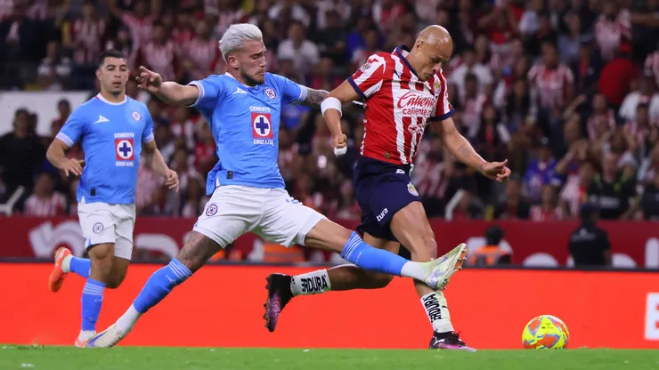 Chivas vs Cruz Azul, uno de los partidos de la fecha.