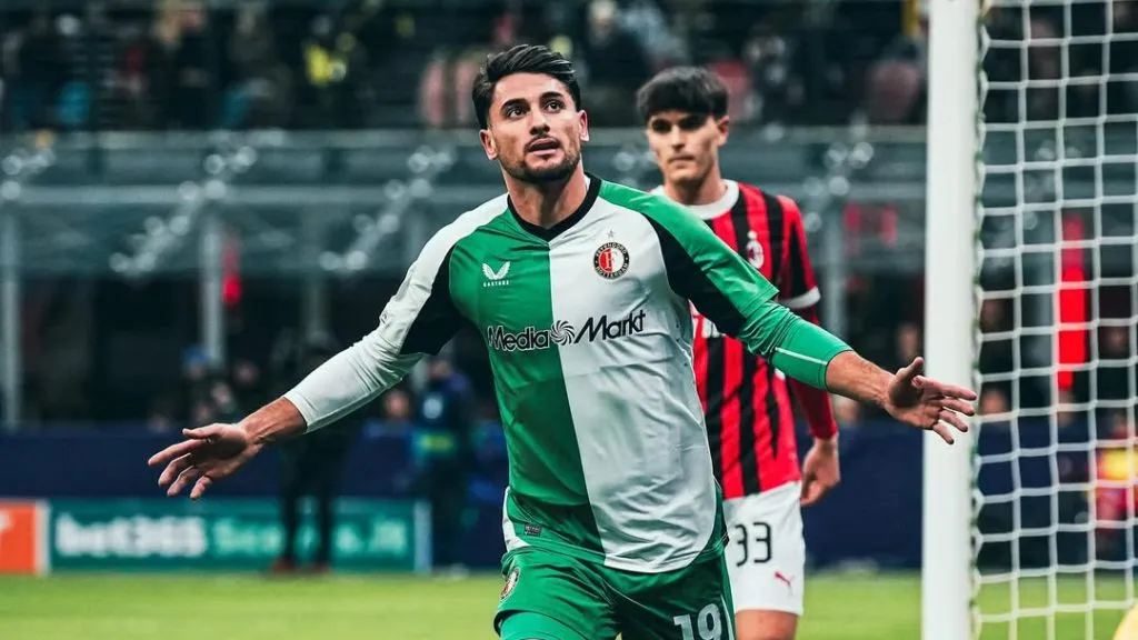 Julián Carranza se baja de Rayados y jugará en Inglaterra [Foto: Getty]