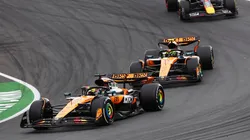 Coches de Oscar Piastri, Lando Norris y Max Verstappen en el GP de Países Bajos 2025