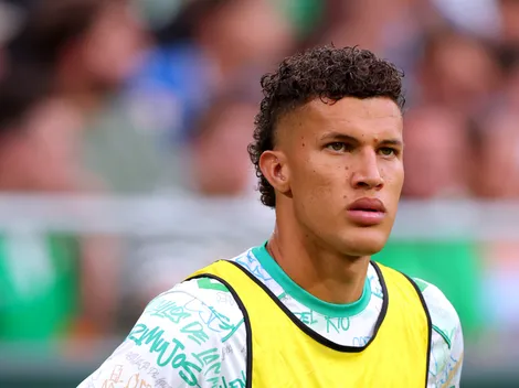 Aficionados de Real Betis destrozan a Nelson Deossa tras su debut