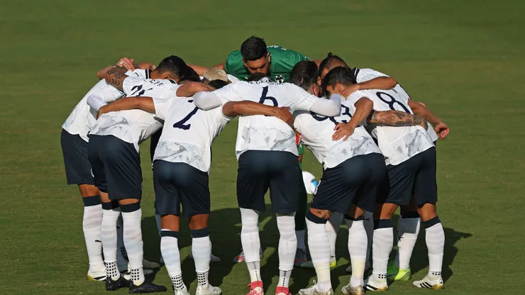 Rayados de Monterrey anunció una baja en su plantilla.
