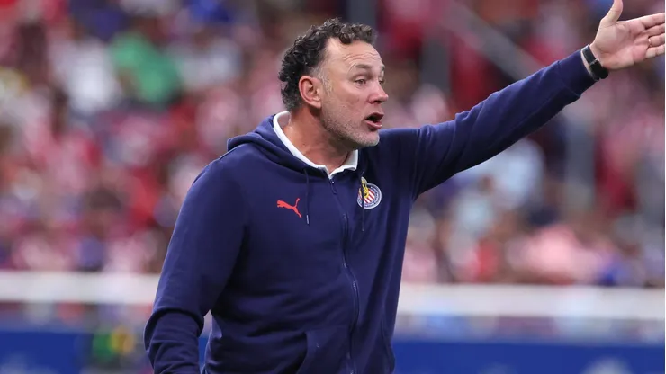La decisión de Chivas con Gabriel Milito de cara al Clásico Nacional ante América