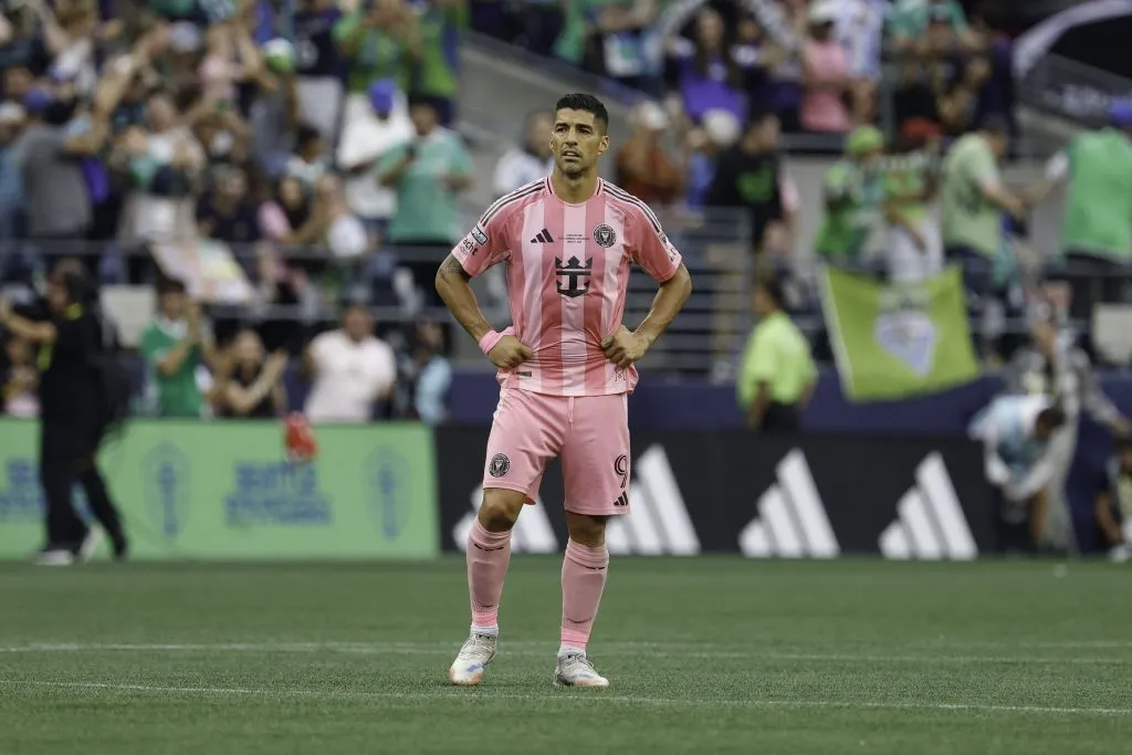 Luis Suárez (foto) fue suspendido por seis juegos, mientras Sergio Busquets deberá cumplir dos partidos de suspensión. Todos ellos serán en la próxima Leagues Cup.