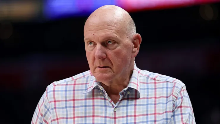 Steve Ballmer niega fraude económico en Los Angeles Clippers.