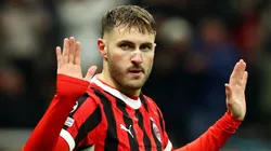 Santiago Giménez jugó 26 partidos y convirtió seis goles desde su fichaje por Milan en febrero pasado.