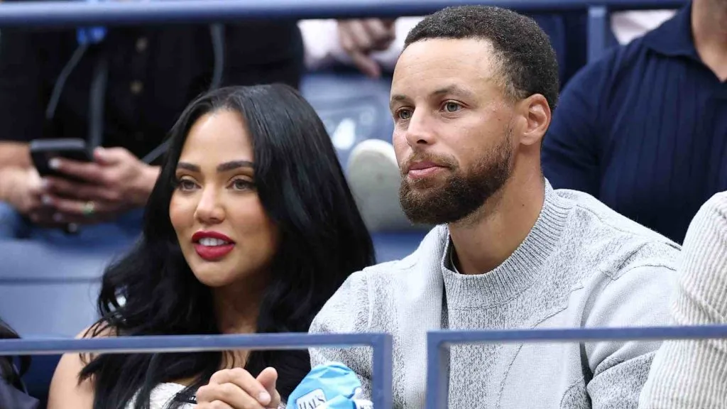 Curry junto a su esposa en la final del US Open (Getty Images)