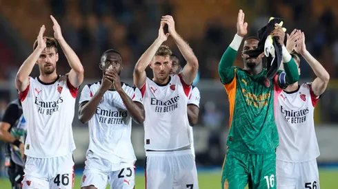 El Milan de Santi Giménez quiere subir en la Serie A y puedes verlo aprovechando esta promo