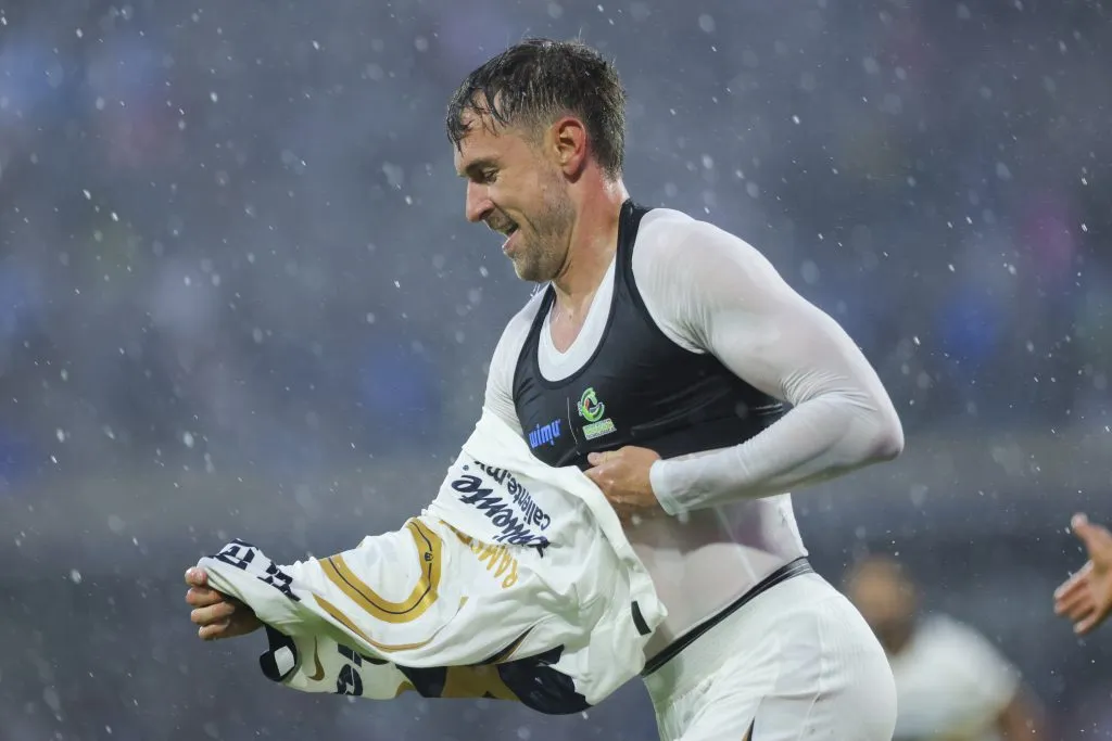 Aaron Ramsey marcó con apenas un puñado de minutos con la playera de Pumas UNAM. [Foto: Getty Images]