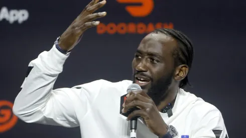 Terence Crawford quiere cobrar un juicio millonario a su favor.