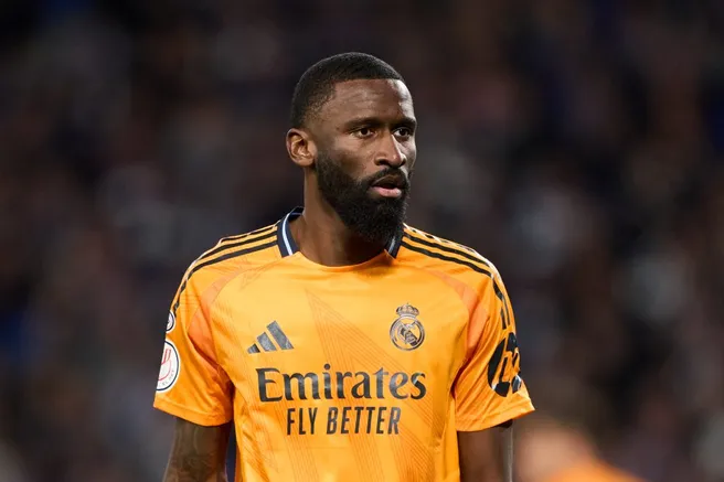 Rüdiger podría estar hasta tres meses de baja. (Getty Images)