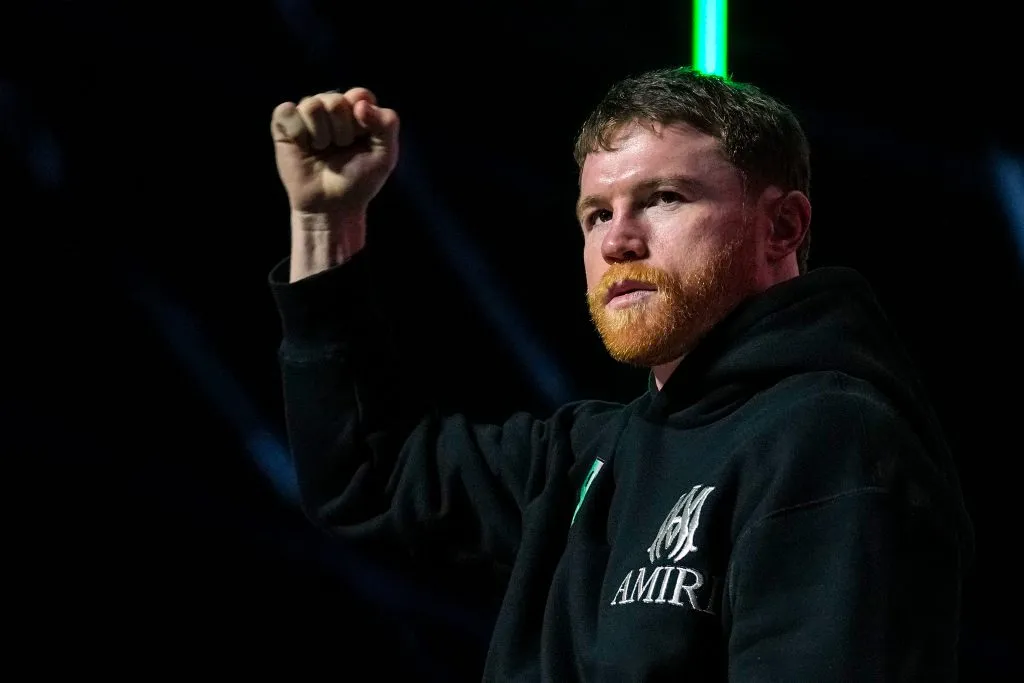 Canelo Álvarez aseguró que la pelea irá exclusivamente por Netflix debido a “un mal manejo” de su contrato. (Getty Images)