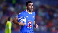 Erik Lira no será titular ante Pachuca esta tarde.