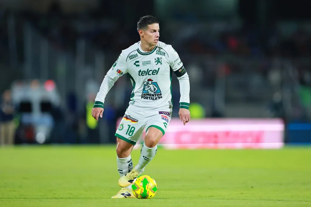 James Rodríguez será suplente por tercera vez en el Apertura 2025. (Getty Images)