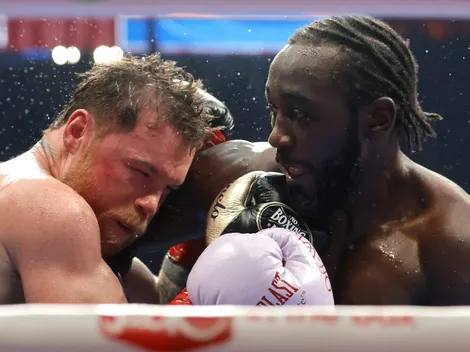 Canelo Álvarez no tendría oportunidades en una revancha con Crawford, según Óscar de la Hoya