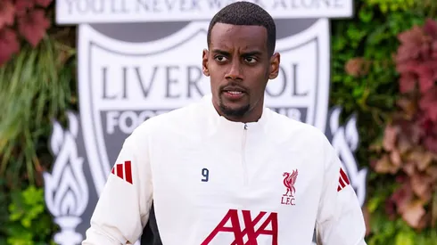Alexander Isak no juega con Liverpool ante Burnley