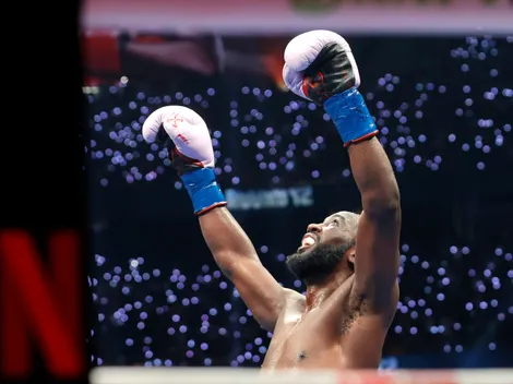 Mientras ganó 50 millones por vencer a Canelo, el dinero que acumuló Crawford en su carrera