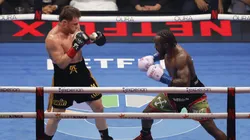 La pelea entre Canelo Álvarez y Terence Crawford paralizó al mundo del deporte.