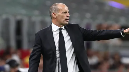 Massimiliano Allegri felicitó a Santiago Giménez por su partido con Milan ante Bologna