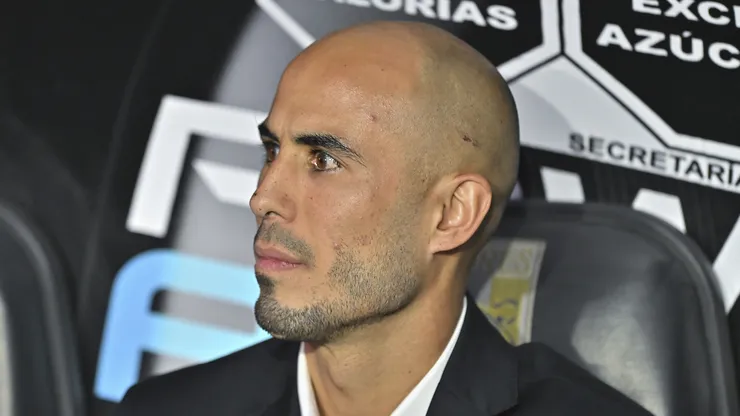 Guido Pizarro, el entrenador de Tigres