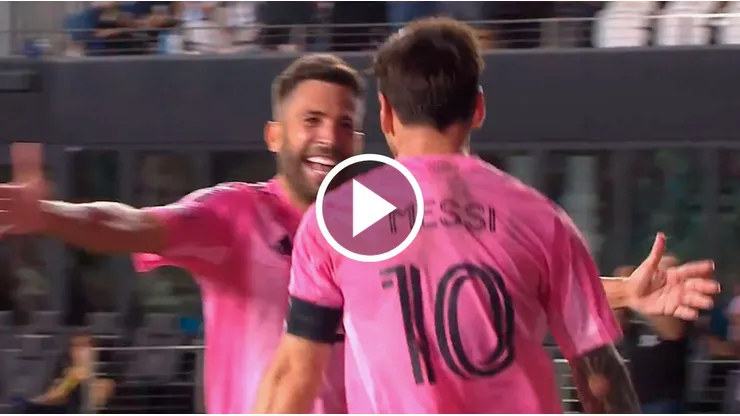 Messi y Jordi combinaron en los dos goles.