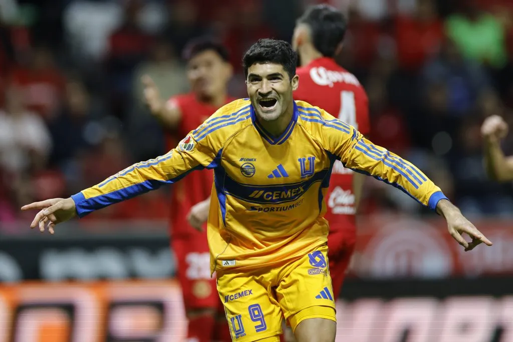Nicolás Ibáñez, uno de los excluidos del equipo titular [Foto: Getty]