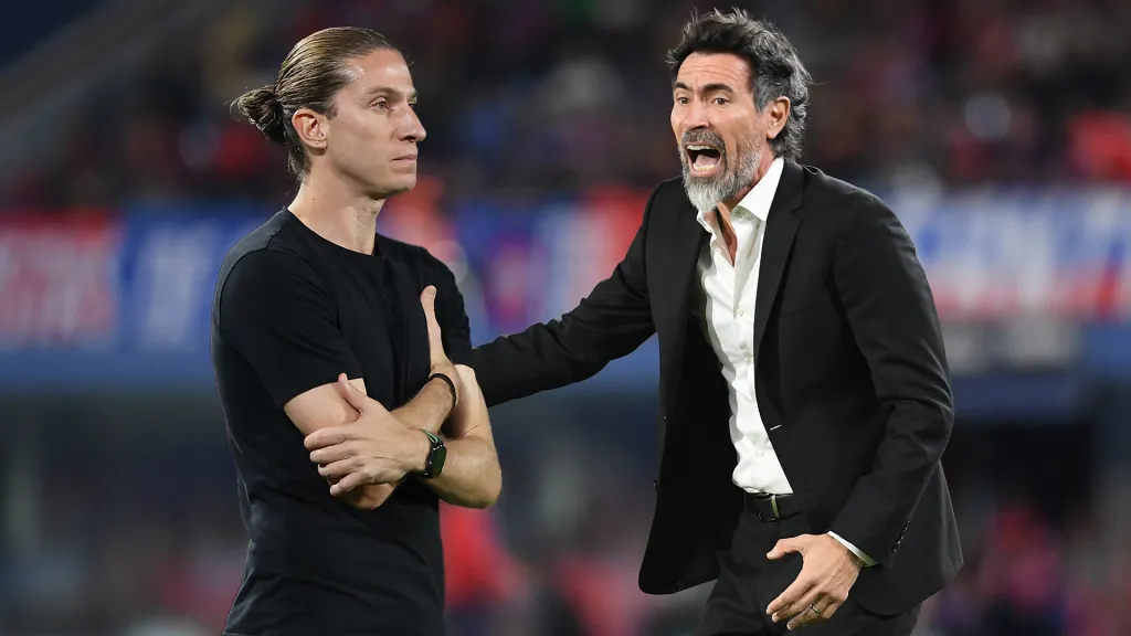 Filipe Luís y Eduardo Domínguez (GETTY IMAGES)