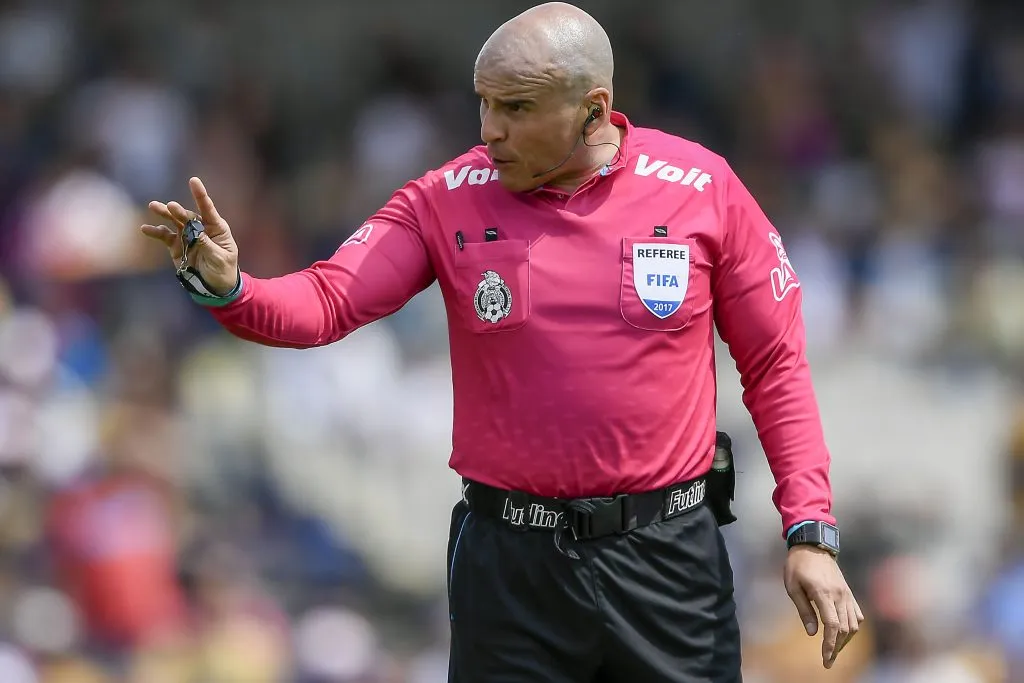 Francisco Chacón dirigiendo en el futbol mexicano (Imago7)
