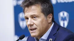 Tato Noriega durante la conferencia de prensa de presentación de Anthony Martial como jugador de Rayados.