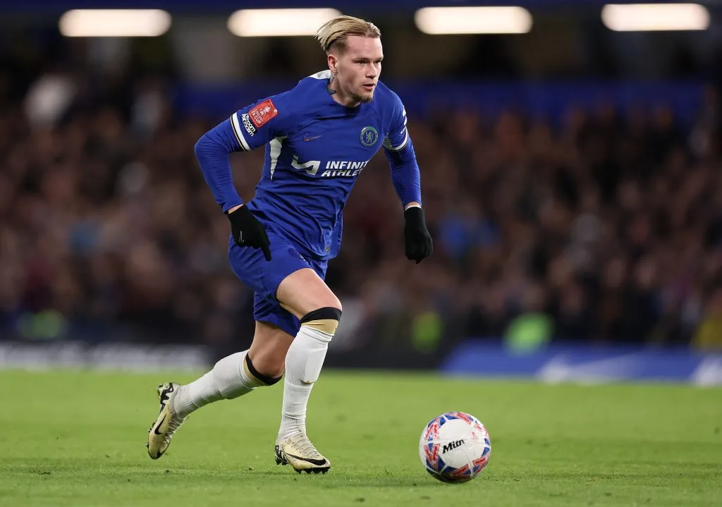 Mudryk estableció el récord de velocidad en la Premier League al realizar un sprint de 36.67 km/h. (Getty Images)