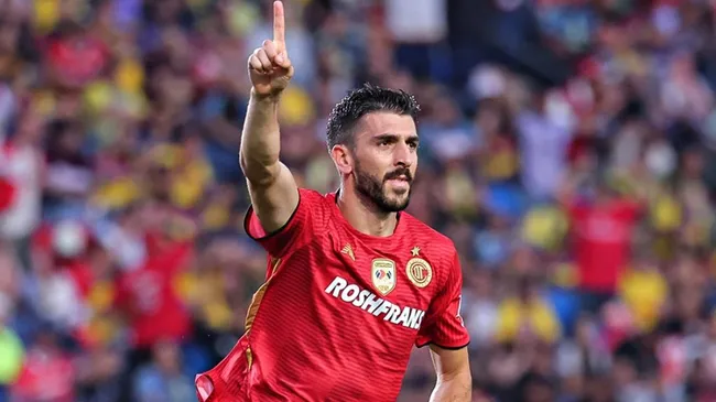 Toluca recupera a Paulinho para una seguidilla clave.