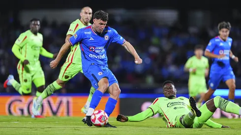 Cruz Azul venció a Juárez y sigue de lleno en la pelea.