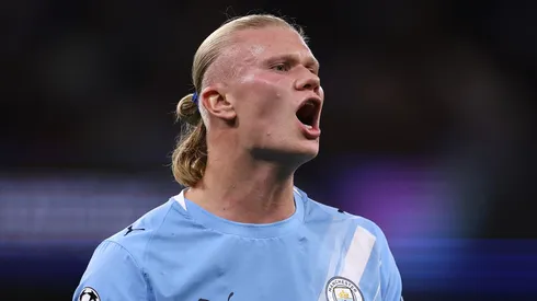 Erling Haaland viene de convertir en la victoria del Manchester City por 2-0 ante Napoli por la Champions League.