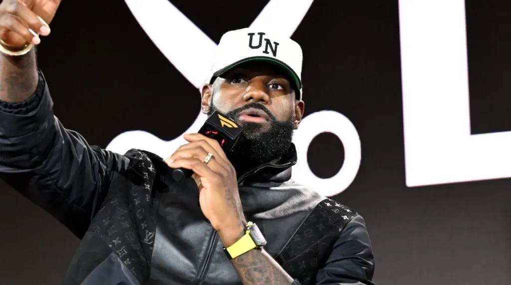 LeBron James lleva cuatro títulos en la NBA. (Foto: Getty Images)