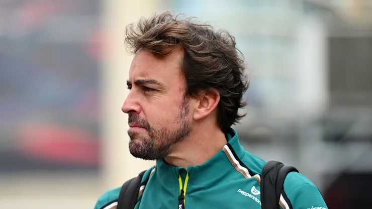 Fernando Alonso en Aston Martin 2025