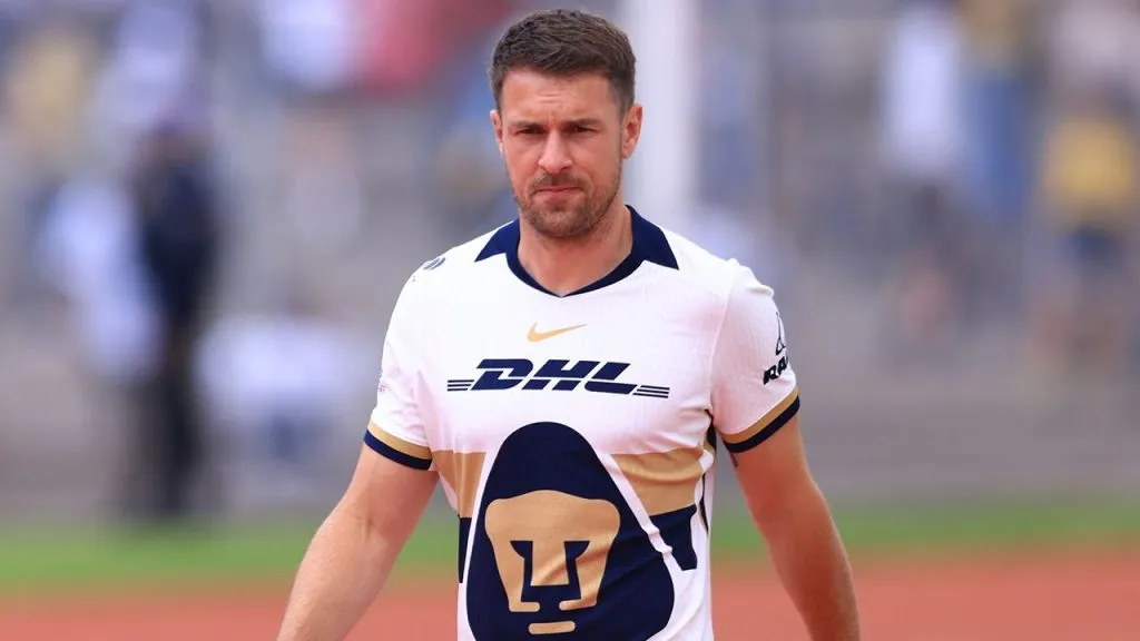 Aaron Ramsey deberá esperar para jugar ante Juárez.