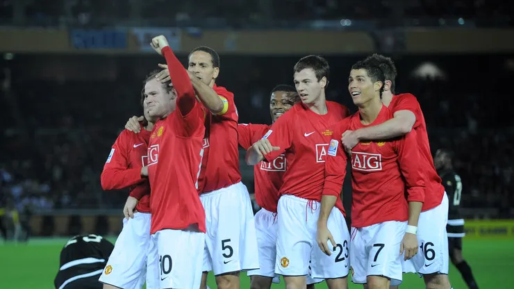 Leyenda del Manchester United confiesa sus problemas con el alcohol.