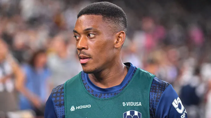 Anthony Martial, a la banca ante el Toluca.
