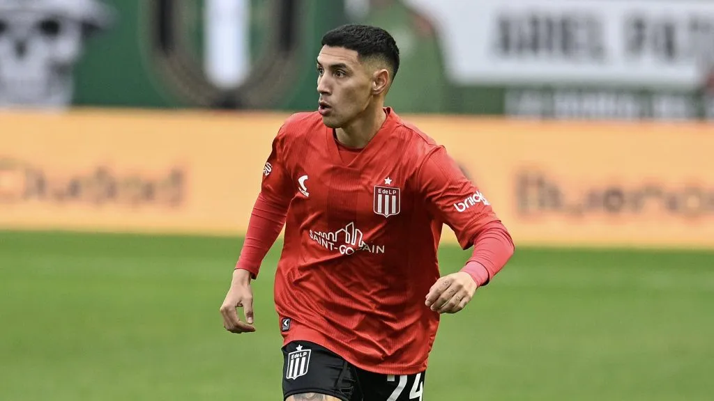 Leo Suárez aún no pudo mostrarse en Estudiantes.