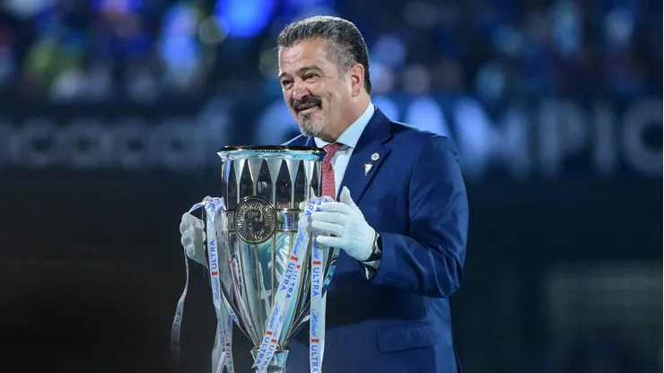 Carlos Hermosillo, ídolo de Cruz Azul, habló de manera despectiva de Pumas UNAM