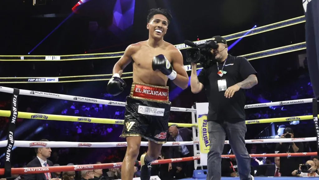 Emiliano Vargas es el elegido por Óscar de la Hoya para ser la nueva cara del boxeo. (GETTY IMAGES)