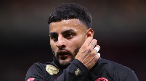 Alexis Vega renovó su contrato con Toluca.