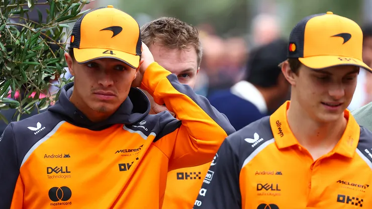 Lando Norris y Oscar Piastri, pilotos de McLaren