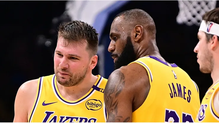 Doncic y LeBron jugarán su primera campaña completa en Lakers.