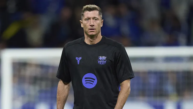 Robert Lewandowski no es titular con Barcelona ante PSG