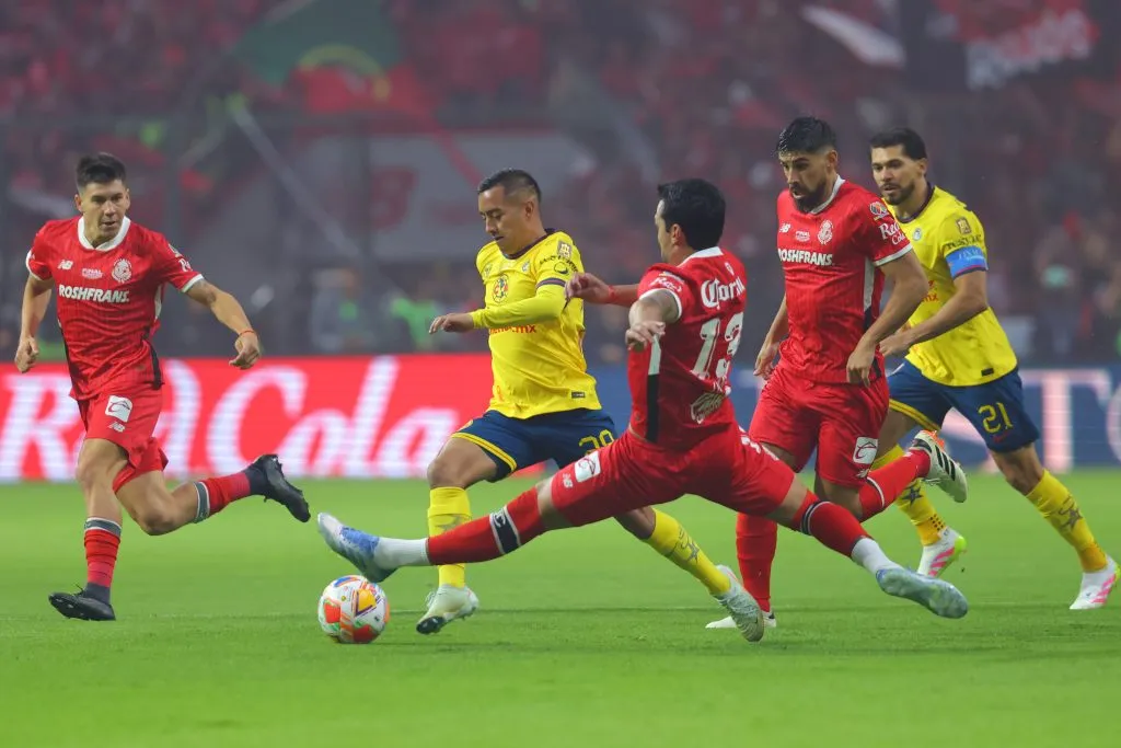 Sánchez jugó en la recordada final entre Toluca y América [Foto: Getty]